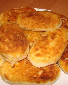 Пирожки с капустой и яйцом жареные