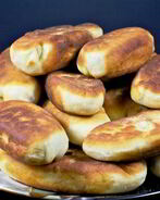 Пирожки с мясом и рисом