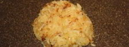 пирожки с рыбой из слоеного теста. Шаг 3