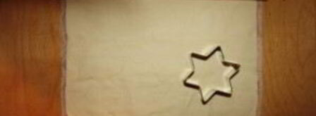 пирожки с рыбой из слоеного теста. Шаг 5