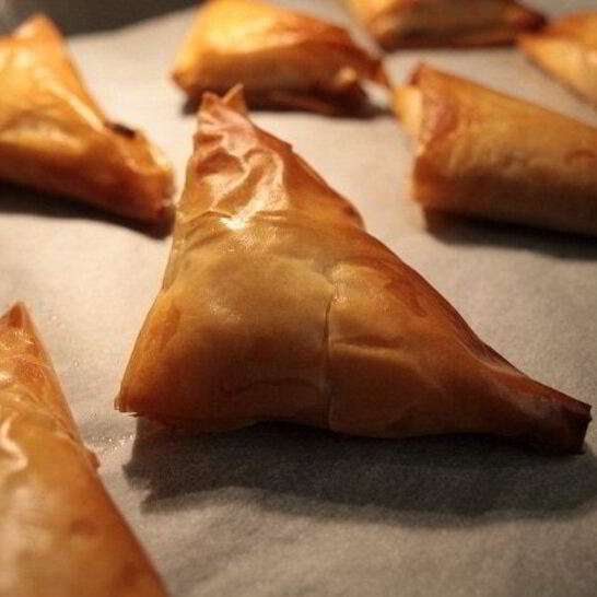 Рецепт пирожки с тыквой, изюмом и фетой