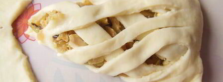 плетеные пирожки из творожного теста. Шаг 9