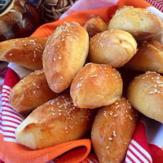 Рецепт скороспелые пирожки с печенью и овощами