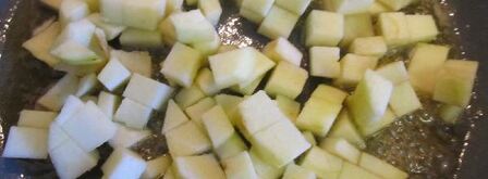 творожные пирожки с яблоком и корицей. Шаг 2