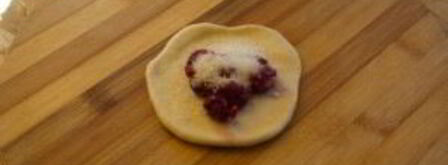 вкусные пирожки из дрожжевого теста. Шаг 7