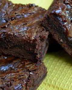 Брауни с соленой карамелью