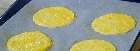 пирожные с кремом из маскарпоне, клубникой и базиликом. Шаг 6