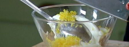 пирожные с кремом из маскарпоне, клубникой и базиликом. Шаг 9