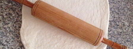 дрожжевая пицца с помидорами и курицей. Шаг 2