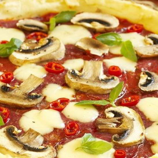 Рецепт картофельная пицца с салями