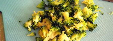 мини-пиццы на заварном тесте с пармезаном и брокколи. Шаг 4