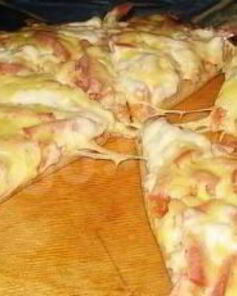 Пицца на дрожжевом тесте на молоке в духовке