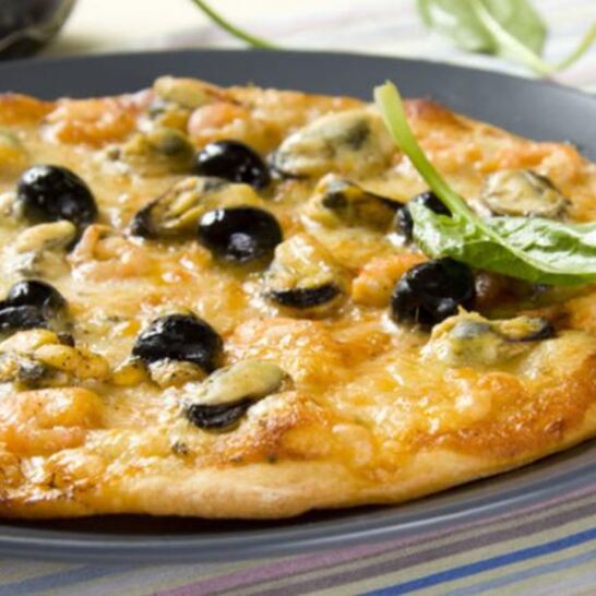 Рецепт пицца с морским коктейлем