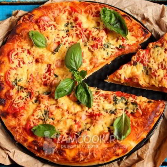 Рецепт пицца с сосисками и помидорами