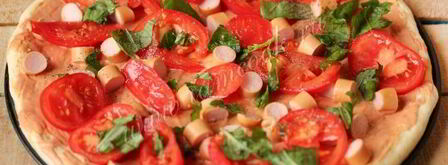 пицца с сосисками и помидорами. Шаг 7