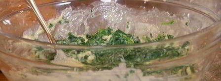 пицца с яйцом и шпинатом. Шаг 9