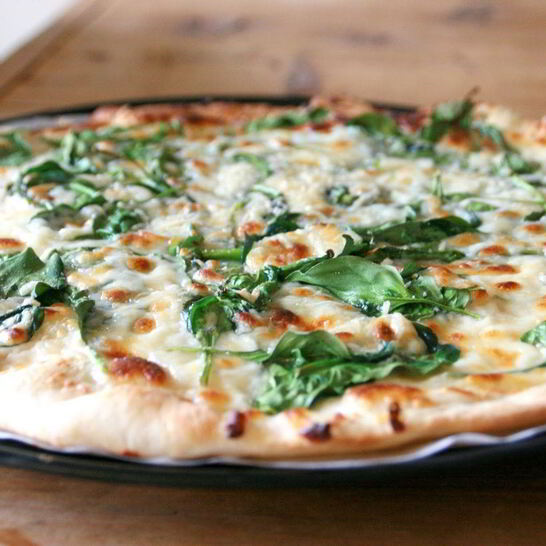 Рецепт пицца со шпинатом и сыром