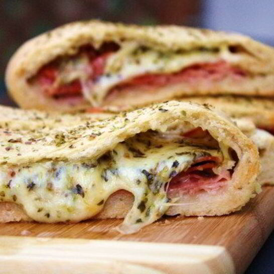 Рецепт пицца стромболи с салями