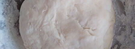 закрытая пицца с курицей и чесноком. Шаг 2