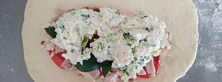 закрытая пицца с курицей и чесноком. Шаг 8