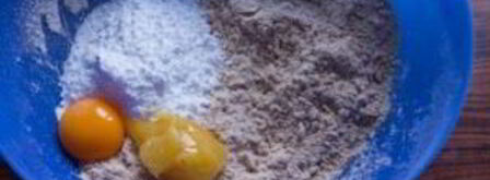 имбирные новогодние пряники с глазурью. Шаг 4