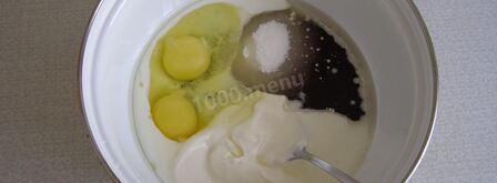 коврижка с вареньем на кефире. Шаг 2