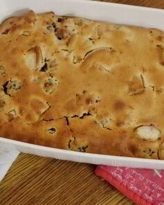 Хитрая грушевая шарлотка с ежевикой