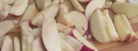 красивая шарлотка с яблоками. Шаг 3