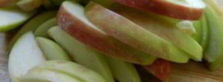 медовая шарлотка с яблоками. Шаг 5