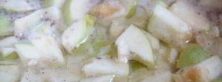 шарлотка на кефире в духовке. Шаг 2