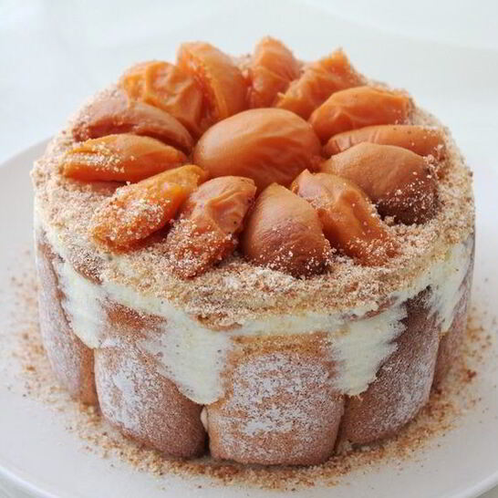 Рецепт шарлотка с английским ванильным кремом