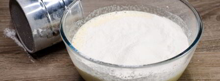 шарлотка с розами из яблок. Шаг 10