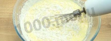 шарлотка с творогом и яблоками. Шаг 6