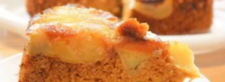 шарлотка с яблоками и медовым бисквитом. Шаг 9