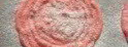 шарлотка с запеченным ревенем, баварским фисташковым кремом и клубникой. Шаг 5