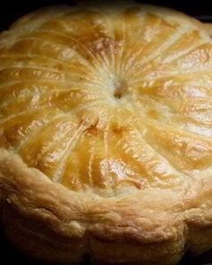 Слойки Питивье