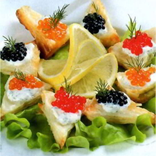 Рецепт слойки с икрой