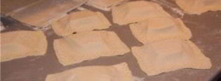 слойки с ветчиной и сыром. Шаг 4