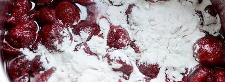 слойки с вишней. Шаг 4