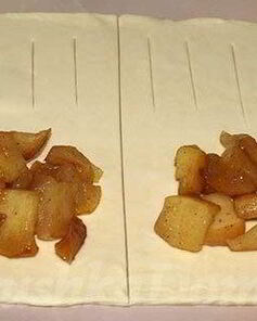 Слойки с яблоками и корицей