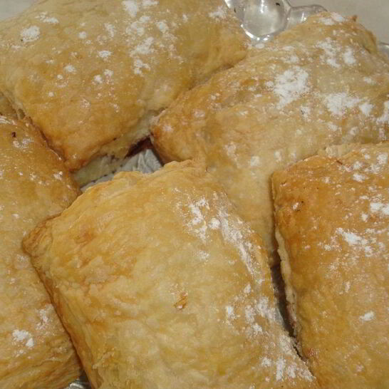 Рецепт слоек с яблоками иза слоеного тест