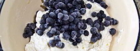 чернично-лимонные сырники. Шаг 2