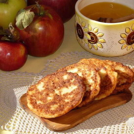 Рецепт медово-яблочные сырники