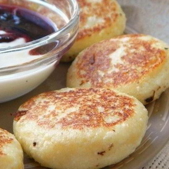 Рецепт полезные сырники с хлопьями