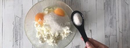 пышные сырники в духовке. Шаг 2