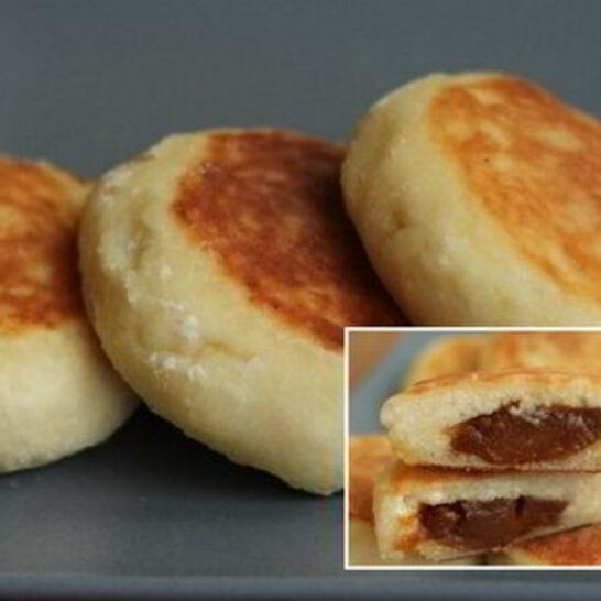 Рецепт сырники на манке с вареной сгущенкой