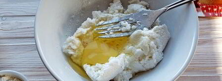 сырники с бананом в духовке. Шаг 5