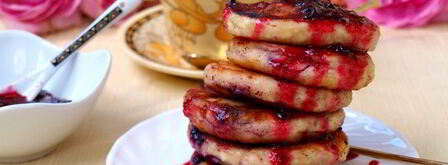 сырники с черной смородиной. Шаг 6