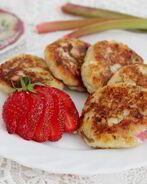 Сырники с ревенем