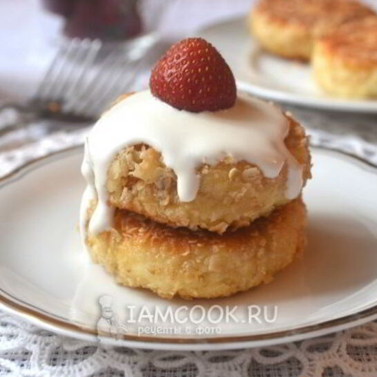 Рецепт сырники с яблоком в овсяной панировке